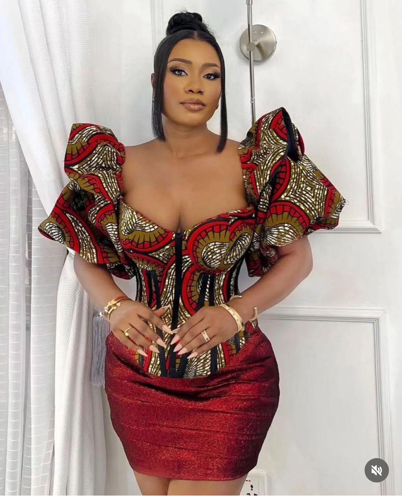 Robe Chic Les ModÃ¨les En Pagne 2019 African Fashion Robe Bustier