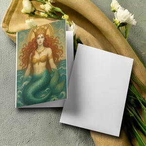Wenskaart zeemeermin godin, briefkaart oceaankoningin, rood haar zeemeermin kunst, briefpapier zeegodin, kaart mythisch wezen