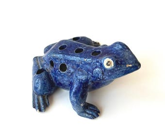 ブルーポイズンダートフロッグ - 手描き樹脂製カエルの置物 - Etsy 日本