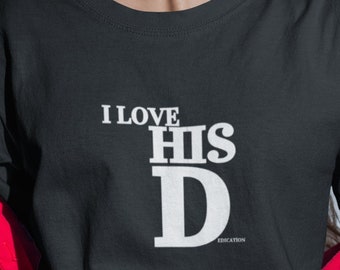 T-shirt J'aime sa dédicace, t-shirt d'appréciation de partenaire ludique, cadeau pour elle, hommage unique à son engagement, chemise romantique humoristique
