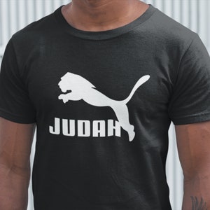 Lion of Judah Shirt, Christian Faith Symbol Tee, Inspirational Biblical Lion Top - Perfect Spiritual Gift