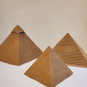Pyramiden Diorama Gizeh Pyramide Set, große Pyramiden von Ägypten, dekorative Wohnkultur, erhältlich in verschiedenen Größen, Kairo Ägypten Diorama Modell