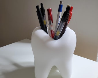 Tooth Shaped Pen Holder and Organizer - Fun Dental Decor for Office, Bathroom Toothbrush Holder, Dentist Gifts