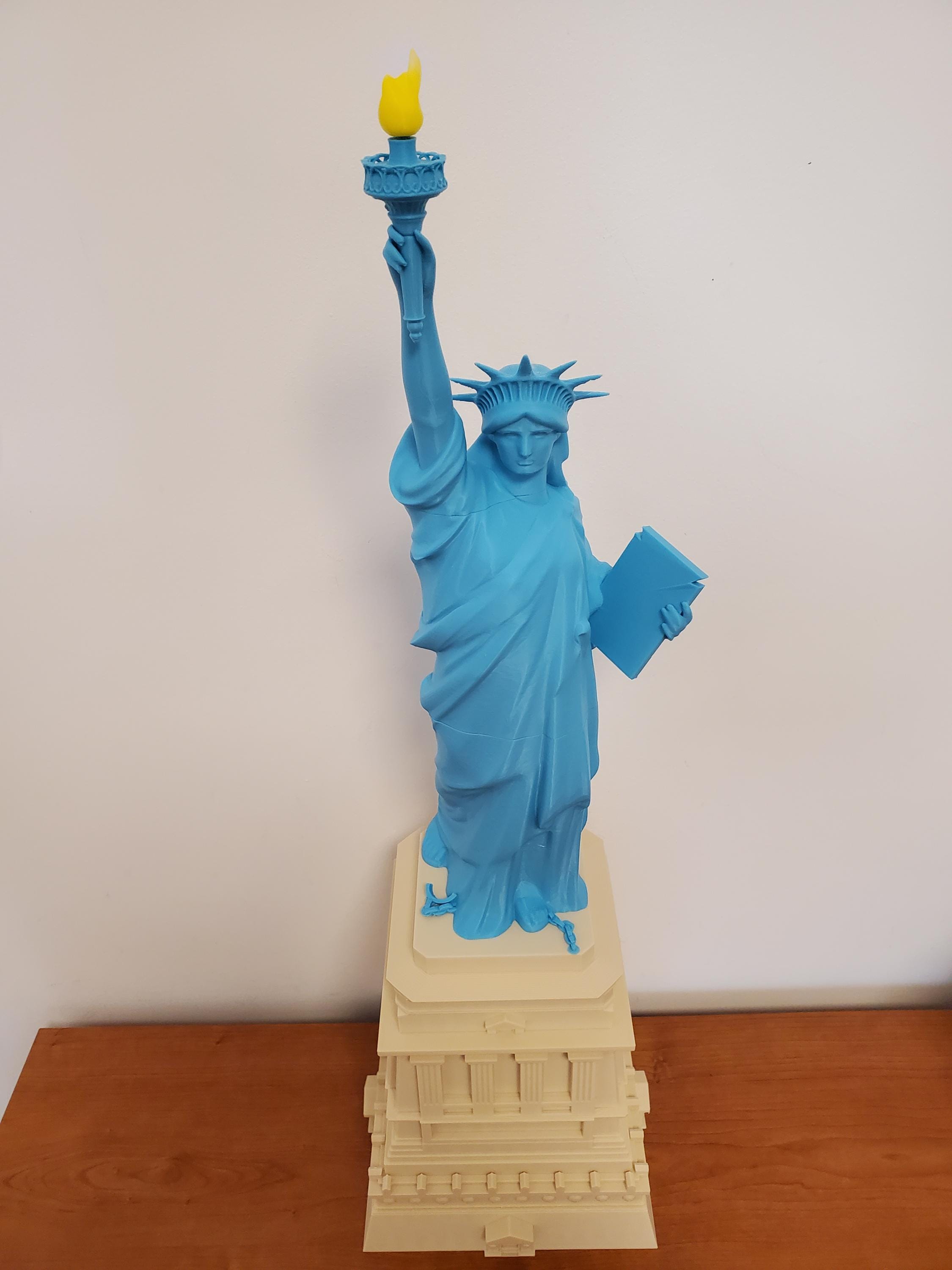置物 KITH NY TO THE WORLD Statue of Liberty Statue of Liberty, New York Landmark Replica, Liberty Enlightening