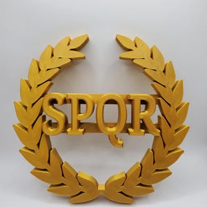 SPQR Roman Empire Laurel Wreath Wall Decor, Ancient Rome History Decor, Latin Symbol SPQR Decoration, Classic Roman Decor, Rome Italy Gift