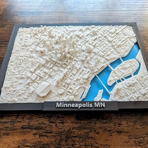 Modello di mappa 3D di Minneapolis MN, miniatura del centro di Minneapolis, paesaggio urbano del fiume Mississippi, arte di Minneapolis, regalo di arredamento unico del Minnesota