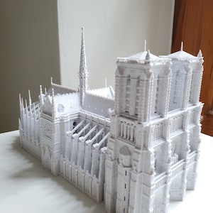 Notre Dame de Paris Model, Illuminated Cathedral Replica, Detailed Gothic Architecture, Light-Up Historical Church, Miniature Paris Landmark