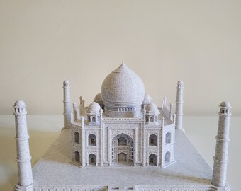 Exquisite 3D Printed Taj Mahal Model - Handcrafted Architectural Replica, Home Decor, and Unique Gift