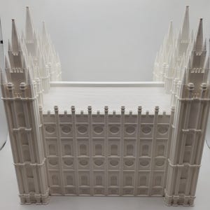 Salt Lake Temple Model, LDS Church Replica, Mormon Architecture Sculpture, Historic Landmark Gift, Custom Color Temple Decor, Mormon Church
