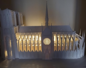 Notre Dame de Paris Model – Museum Grade Display Piece – Exposition Quality Architectural Replica
