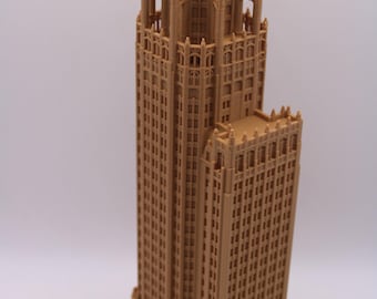 Chicago Tribune Tower - Iconic Gothic Skyscraper Model - Chicago Landmark Collectible - Unique Architecture Desk Decor - Chicago Diorama