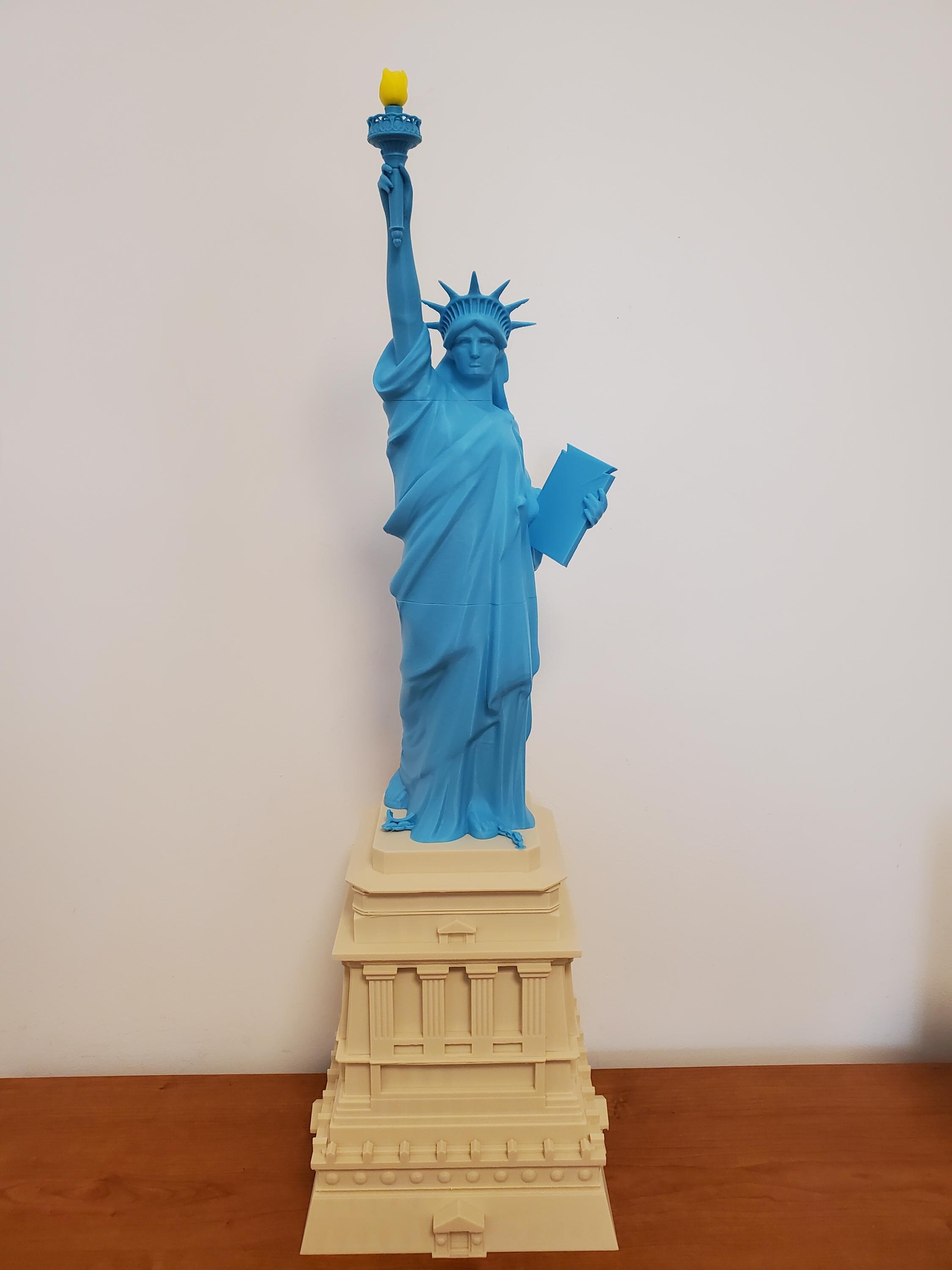 ★NewYork/ニューヨーク/自由の女神/灰皿/USA ☆NewYork/ニューヨーク/自由の女神/灰皿/USA 【公式通販】