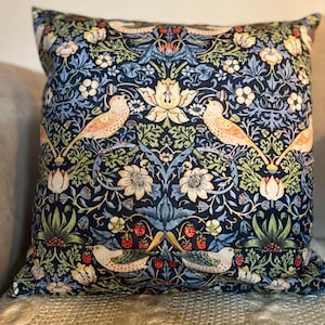 William Morris Cushion (Down or Cotton)