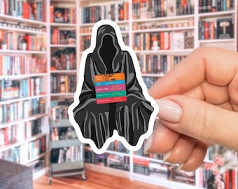 ACOTAR Bokstapelklistermärke, Acotar Suriel-klistermärke, Suriel-klistermärke, SJM Books-klistermärke, Suriel Spill the Tea-klistermärke, Acotar omslagsklistermärke