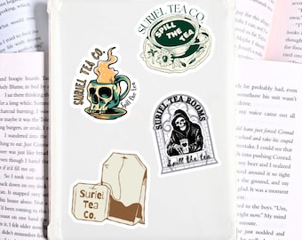 Sticker Suriel Tea Co, Stickers Suriel, ACOTAR Suriel, Stickers acotar, Cadeaux acotar, Tribunal de nuit, Bat Boys, Romantasy Velaris, Fantasy Fae