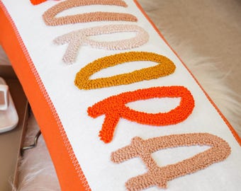 Personalisiertes Punch Needle Kissen, individuelle Name Kinderzimmer Dekor
