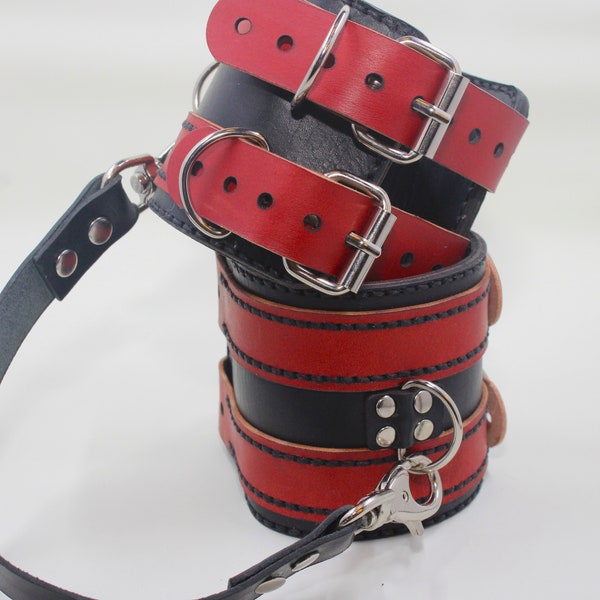 Ankle restraints, Ankle bondage cuffs, handmade with full grain leather, BDSM equipment for men and woman, two-piece set