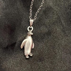Emperor Penguin Necklace for Penguin Lover Gift I Love Penguins Jewelry Penguin Charm Silver Imitation Penguin Pendant Animal