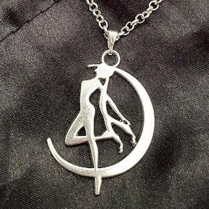 Collar de Sailor Moon, joyería de anime, regalo para fanáticos de Sailor Moon, productos de Sailor Moon