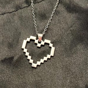 Pixel Heart Necklace for Video Game Lover  Gift for Gamer Jewelry Silver Imitation Video Game Necklace for Woman