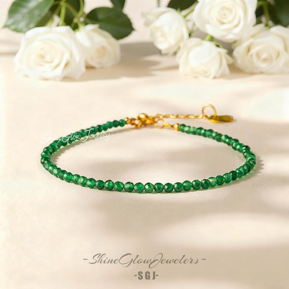 Emerald Bracelet, Luxury Gemstone Jewelry, Natural Healing Energy, Dainty Layering Bracelet for Women, May Birthstone Gift, Heart Chakra