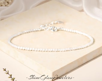 Bracciale in selenite, braccialetto delicato con perline in pietra naturale, braccialetto delicato con cristalli curativi, braccialetto di protezione spirituale, regalo per lei