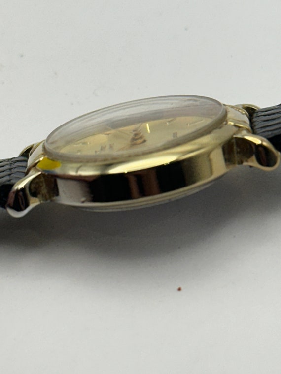 1993 Vintage Ladies Timex Gold Cocktail  Quartz W… - image 6