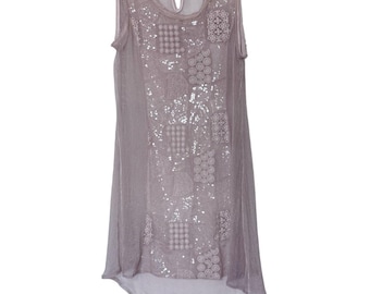 Vestido túnica transparente de lentejuelas estilo Y2K, talla mediana, color rosa empolvado.