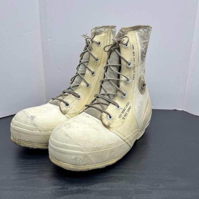 Vtg 70s US Military BATA Boots Extreme Cold Weather Airborne Bunny Boots Mens 9R image 1