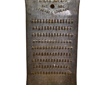 Rallador de alimentos vintage The Wonder Shredder de Bromwell Housewares, años 30