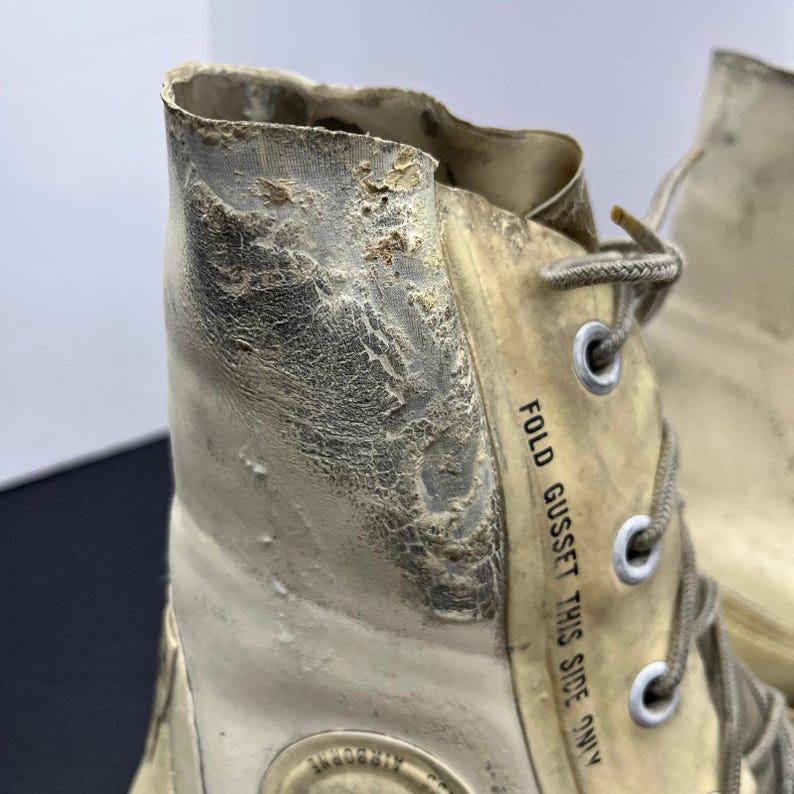 Vtg 70s US Military BATA Boots Extreme Cold Weather Airborne Bunny Boots Mens 9R image 11