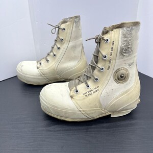 Vtg 70s US Military BATA Boots Extreme Cold Weather Airborne Bunny Boots Mens 9R image 3