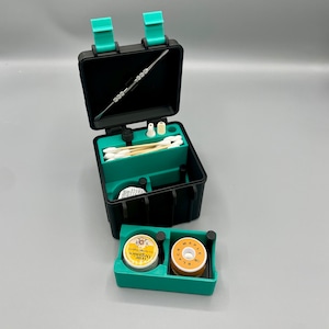 Compact Dab Station: Discreet Travel Organizer with Tool & Mops
