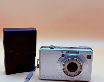 Sony Cybershot DSC-W100