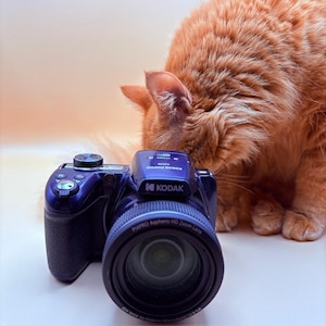 Kodak PixPro AZ528