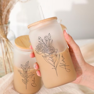 Birth Flower Coffee Cup With Name ,Personalized Birth Flower Tumbler, Bridesmaid Proposal, Gifts for Her, Beer Can Glass with Lid and Straw.