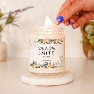 Wedding Candle Personalized Scented and Unscented Soy Candle Custom Wedding Gift Home Decor Mr & Mrs Candle Newlywed Home Gift Relaxation