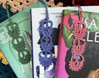 Vintage crochet bookmark with tassel, "sunburst" pattern, cotton thread, original design, handmade