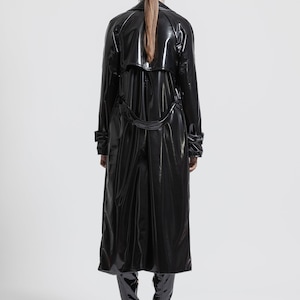 TACRAI Rechte Jas Latexlook Zwart Longline klassieke trenchcoat dames overjas toplaag oversize uitloper maxi handgemaakte natte look glanzend afbeelding 2