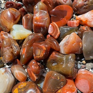 1 lb Polished Lake Superior Agates (Random)