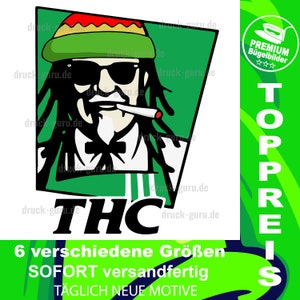 May include: Green and black iron-on patch with a cartoon character wearing a green hat, sunglasses, and a goatee. The character is holding a joint and the text "THC" is below the character. The text "TOPPREIS" is on the right side of the image. The text "6 verschiedene Größen SOFORT versandfertig TÄGLICH NEUE MOTIVE" is at the bottom of the image.