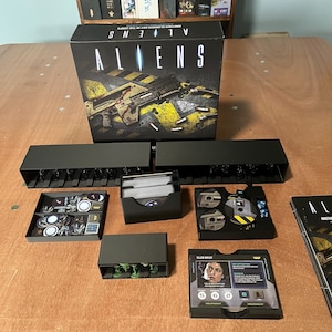 Aliens Another Glorious Day In The Corps Storage Solution  with Ultimate BA expansion Organizer