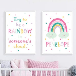 Set di 2 decorazioni da parete arcobaleno, citazioni positive per la cameretta delle bambine, nomi per bambini arcobaleno, decorazioni per la cameretta delle bambine, decorazioni da parete con affermazioni per la cameretta, arte per bambini