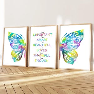 Set di 3 stampe per la camera da letto delle ragazze con affermazione, arte murale con farfalle acquerellate, ali di farfalla, decorazione per la stanza delle ragazze, stampe positive per bambini