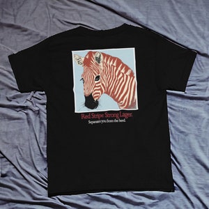 Zebra a strisce rosse T-shirt girocollo unisex pesante immagine 4