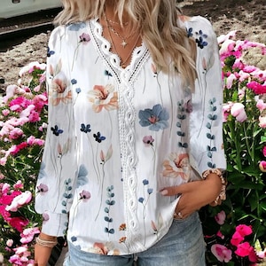 Ladies Spring/Summer V-neck Vintage Floral Printed Blouse Long Sleeve Lace Stitching Loose fitting Elegant & Chic New for 2024