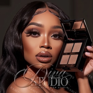 Cosmetica Website Model Foto&#39;s, Lipgloss Website Model, Schoonheid Stock Foto&#39;s, Make-up Website Model, Make-up Artiest Branding