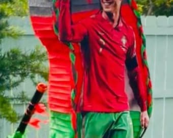 Pinhata do Cristiano Ronaldo, decoração artesanal para festa de aniversário de futebol, 60 cm