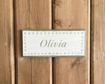 Personalised Bespoke Hand-painted Room Name Plaque Sign | Vintage Classic | For Bedroom, Nursery, Playroom