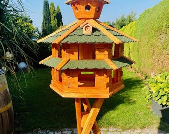 DARLUX Vogelvilla XXL Sechseck Doppelstock Vogelhaus + Ständer Braun/ Grün Garten Vogelfutterhaus Wetterfest